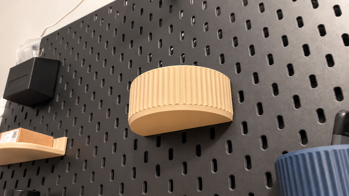 Fluted Notebook Caddy