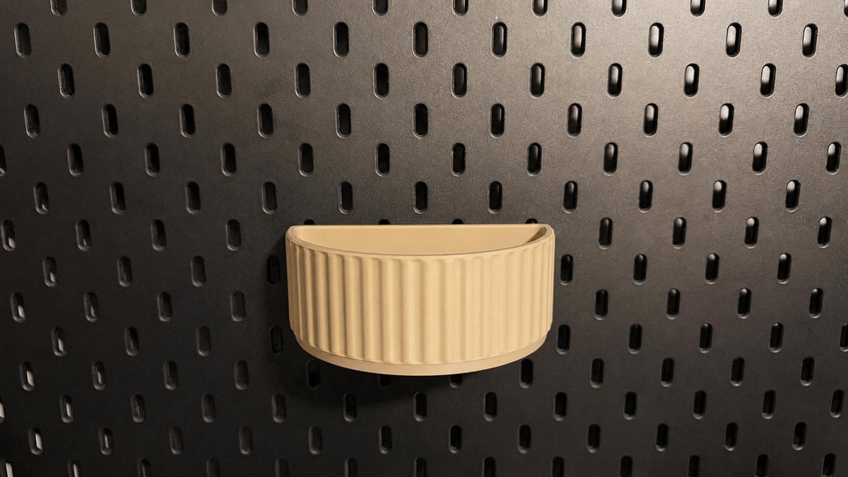Fluted Notebook Caddy — product photo 4