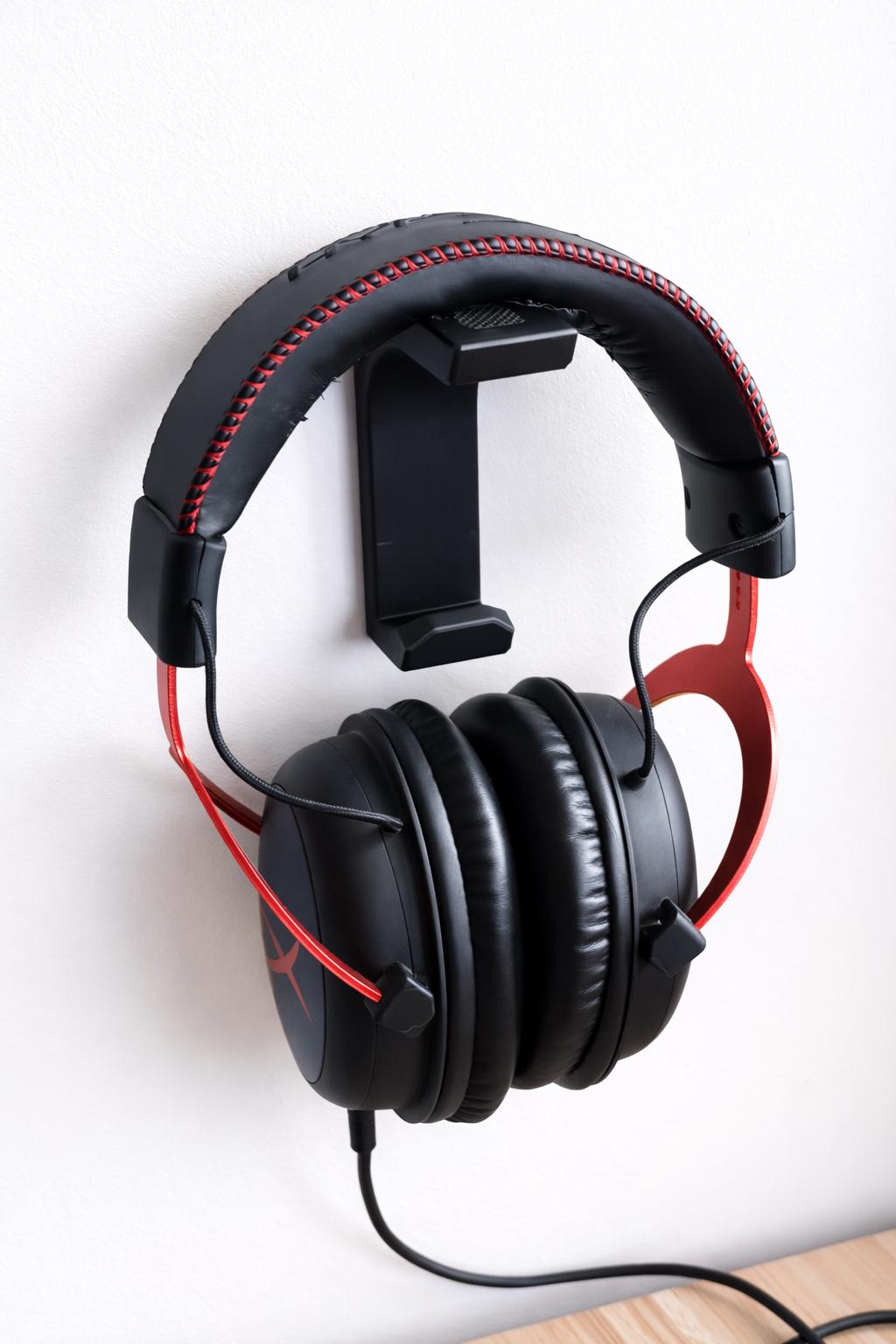 Hat & Headphone Wall Holder — product photo 7